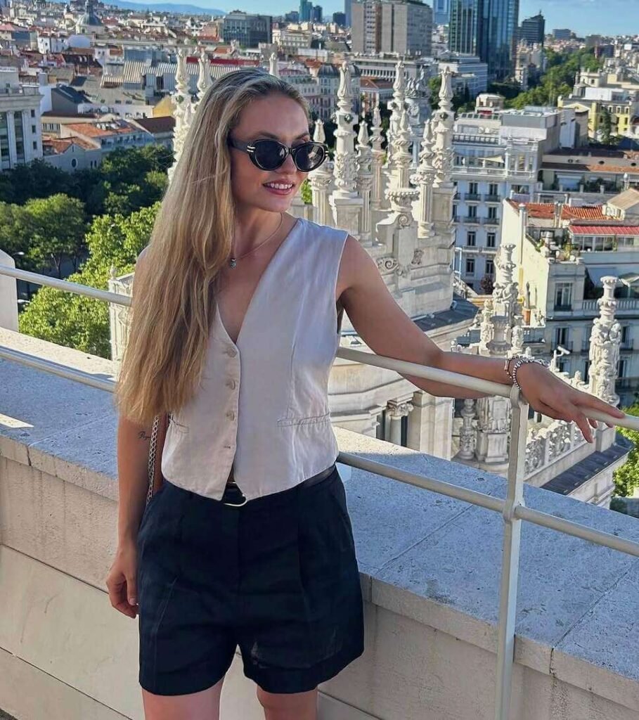linen european summer outfits 