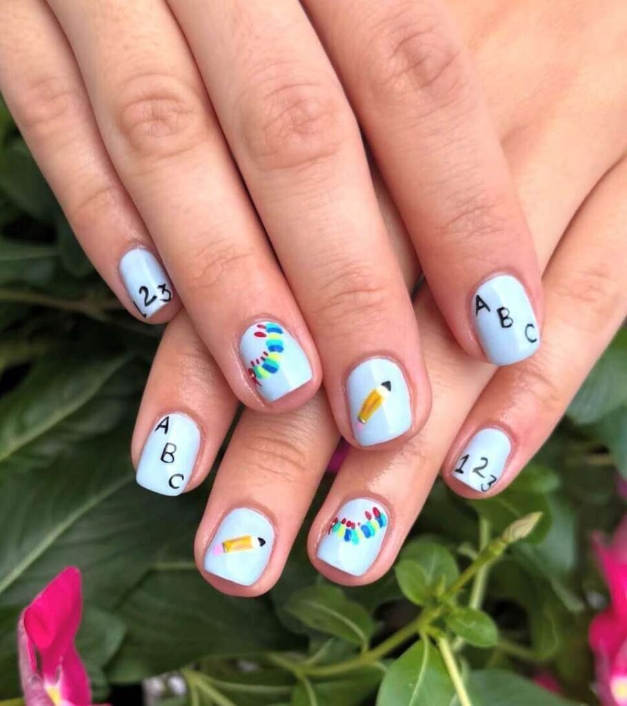 short back to school nails