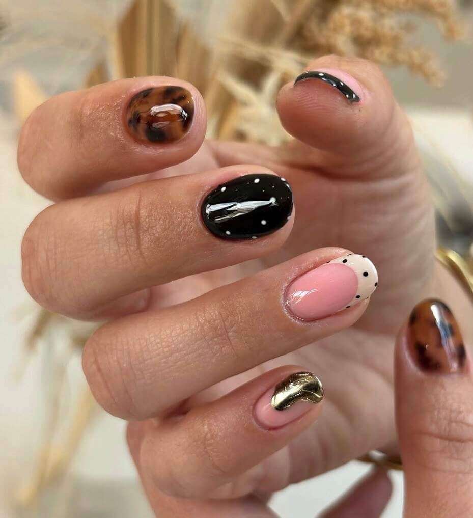 September nails designs