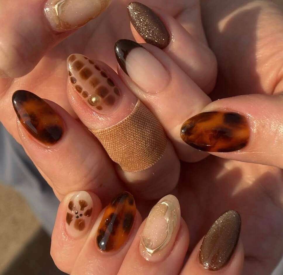 brown fall nails 2026 