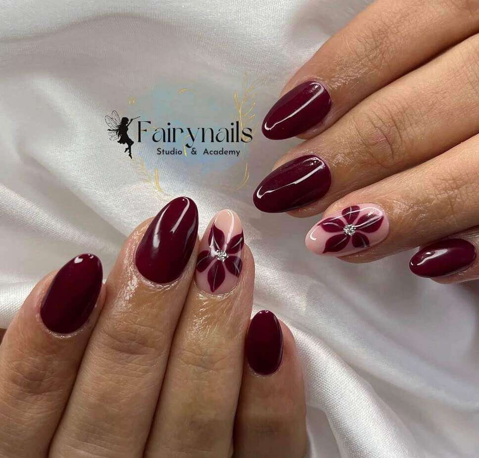 maroon nails for fall