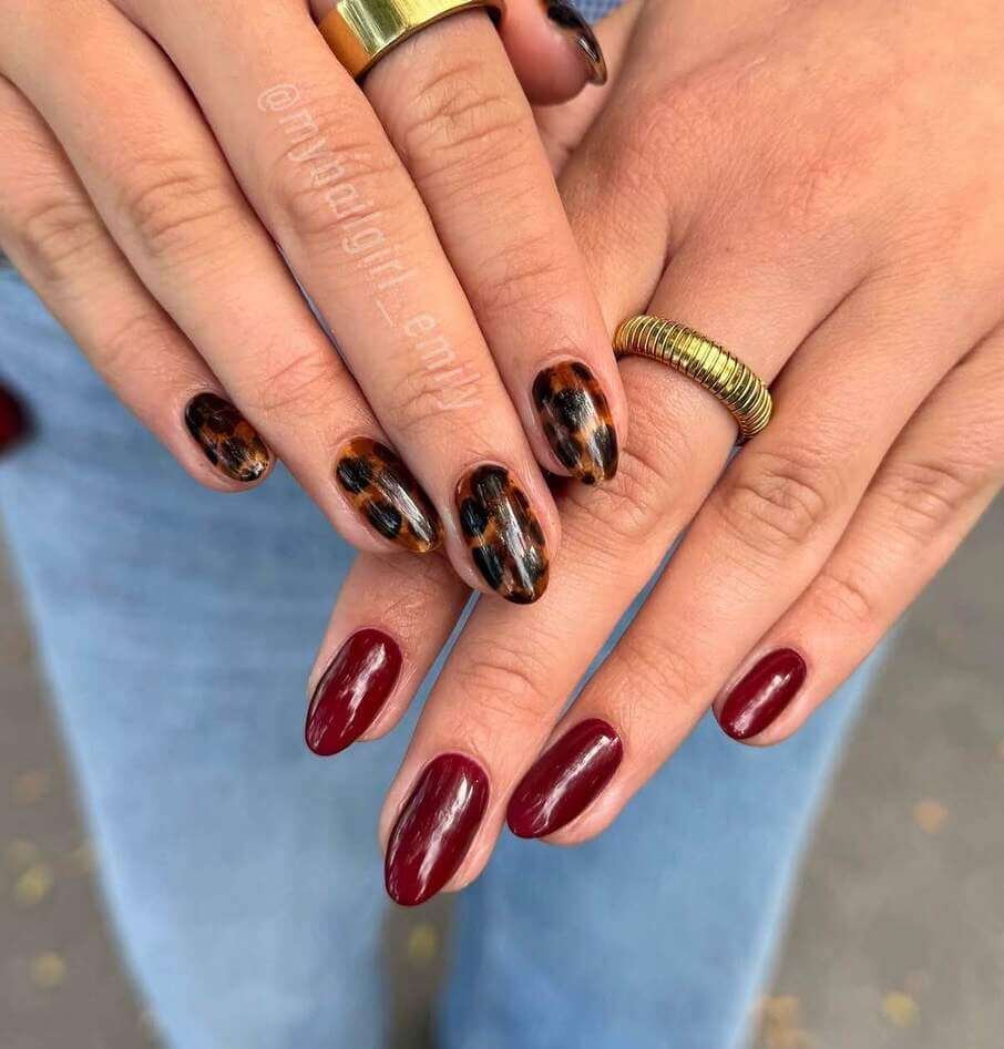 maroon fall nails 