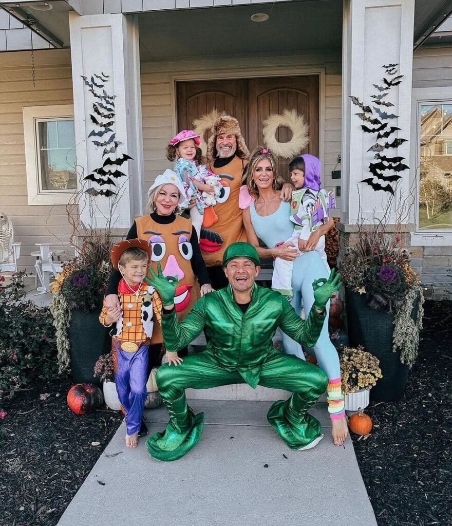 toy story family halloween costumes