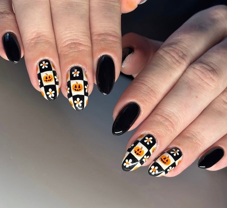 october nails black