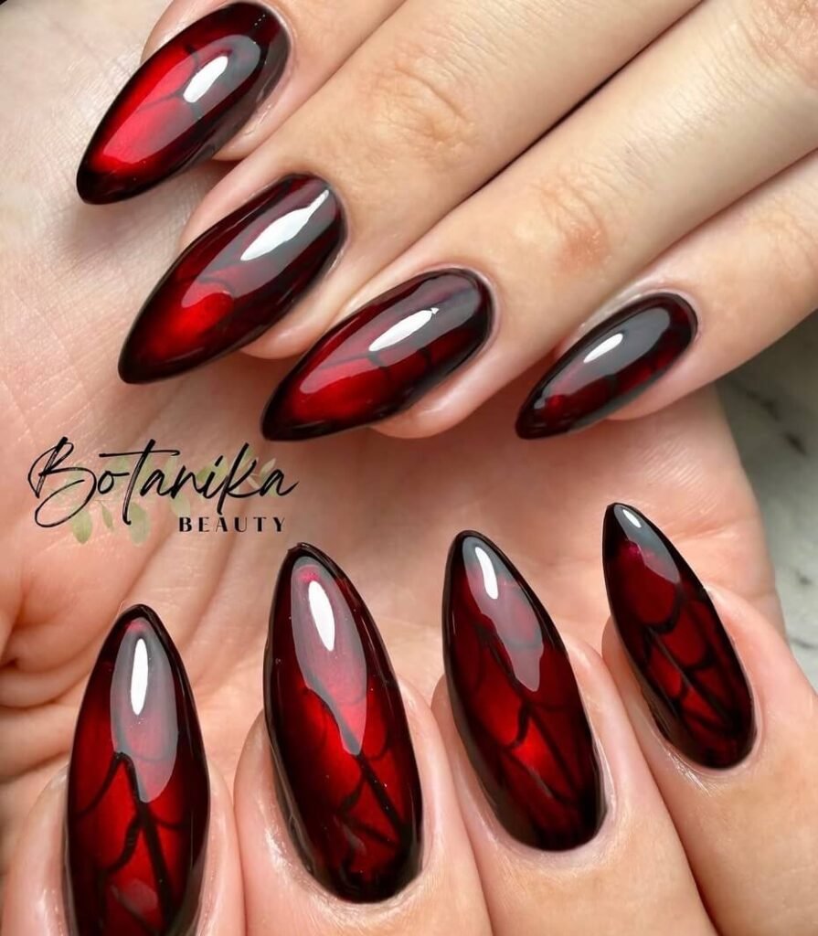 red halloween nails 