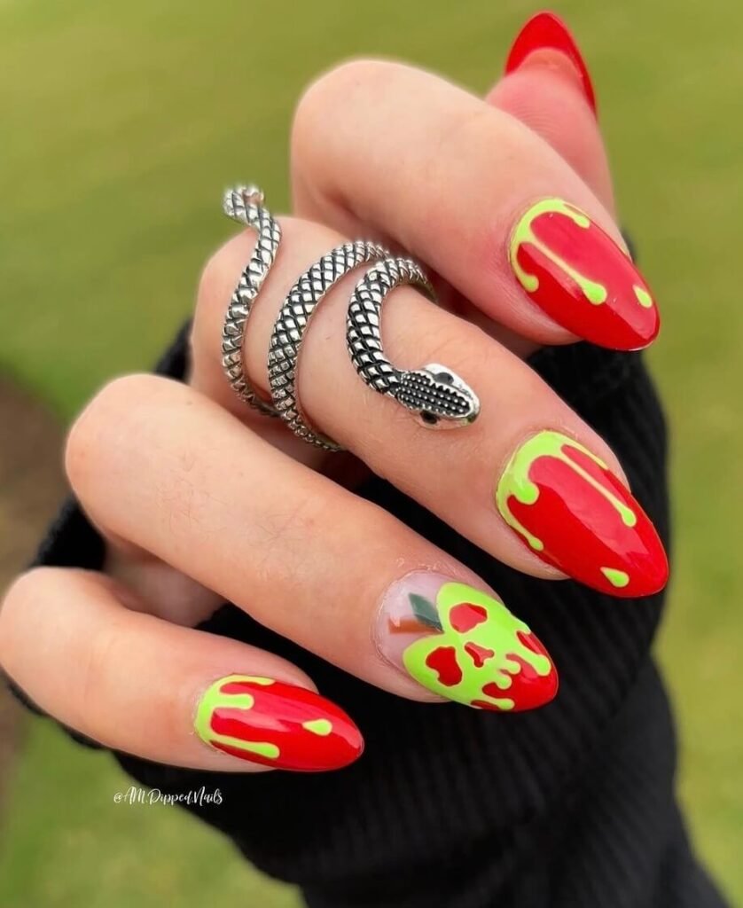 red halloween nails 