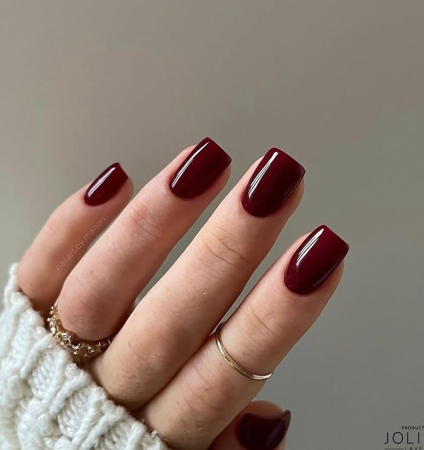 short red halloween nails