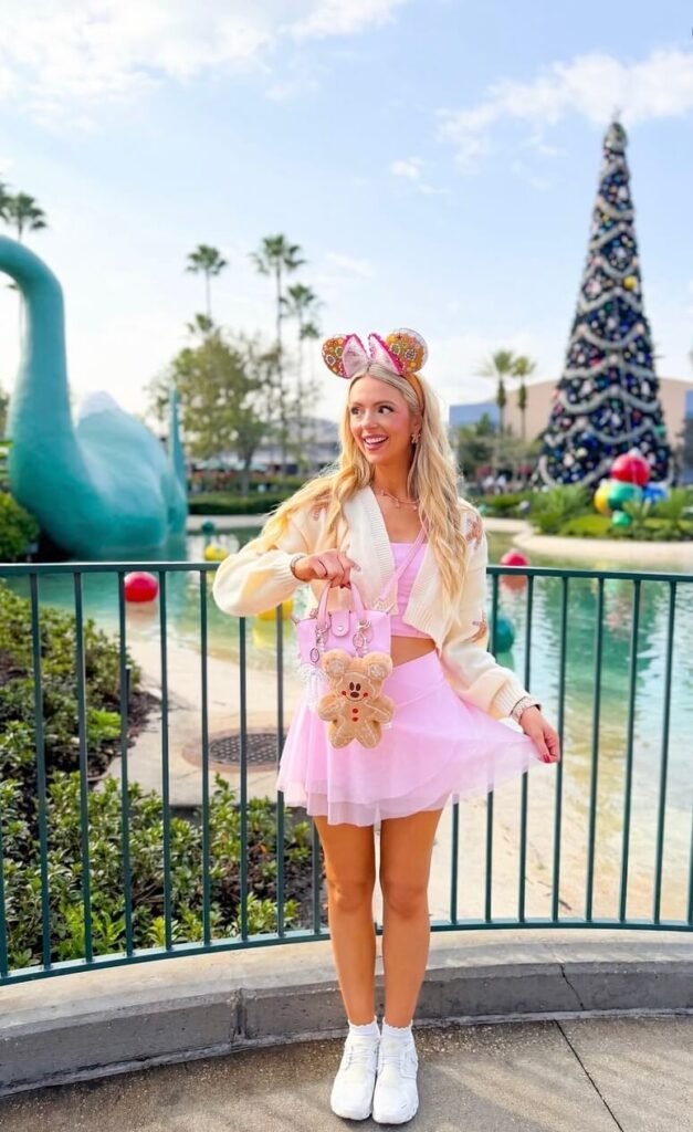 Christmas disney outfits