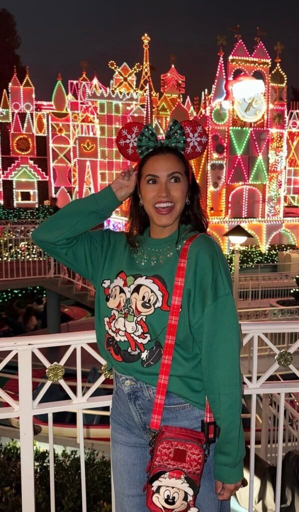 Christmas disney outfits
