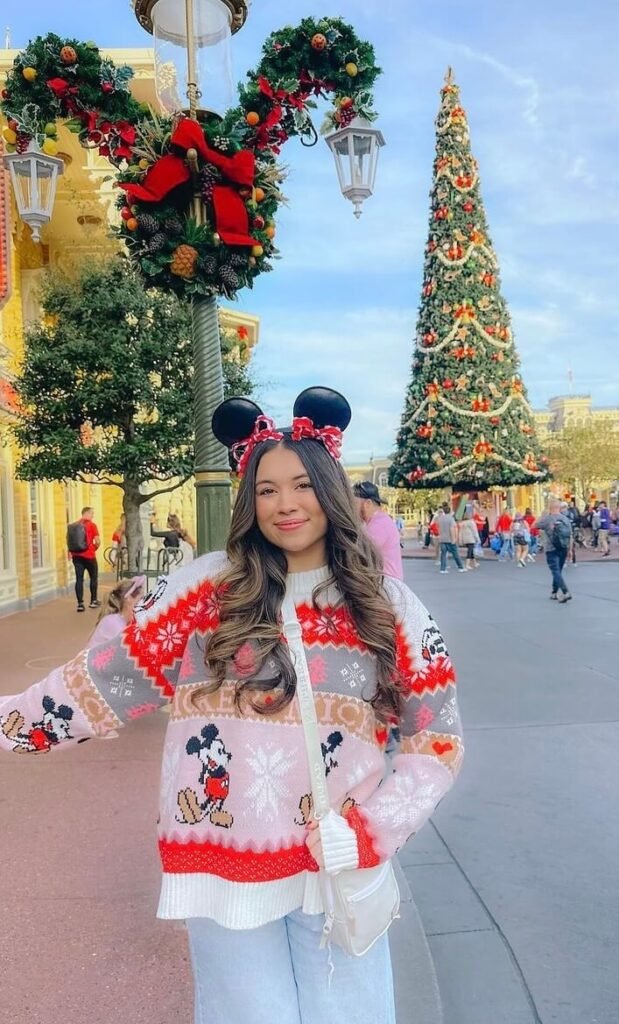 Christmas disney outfits ideas