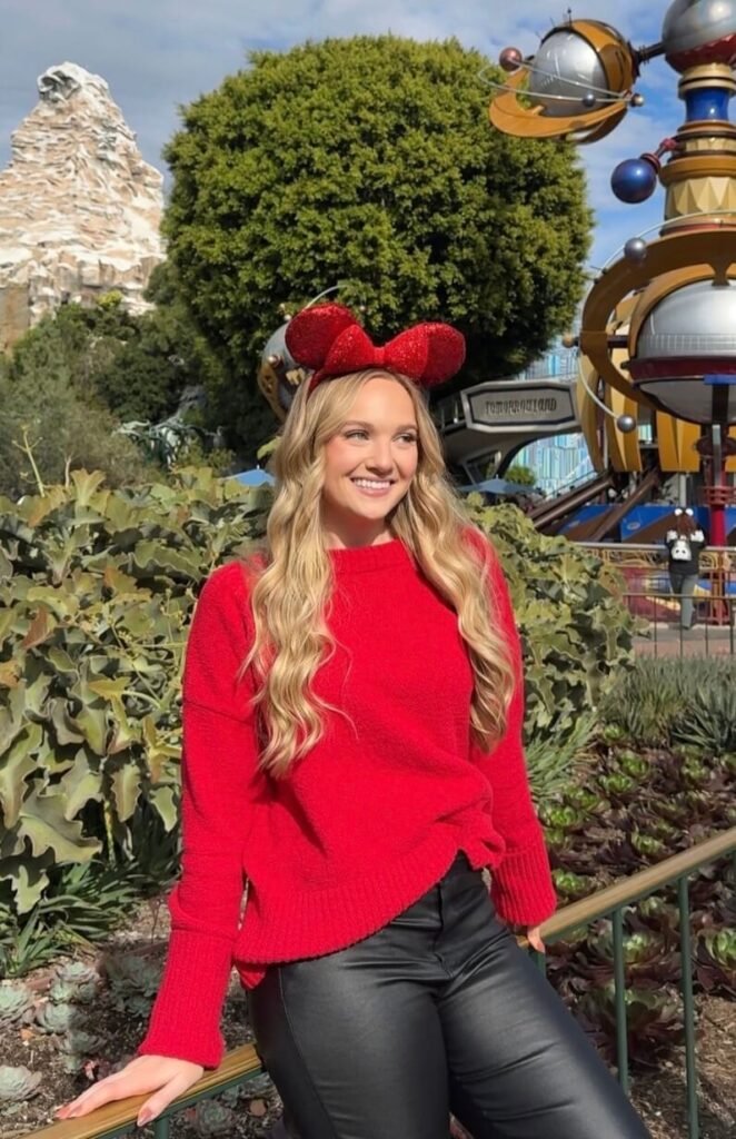 Christmas disney outfits