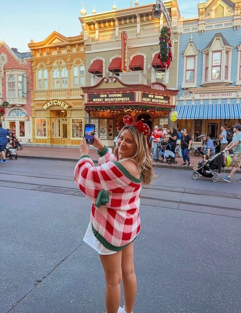 Christmas disney outfits