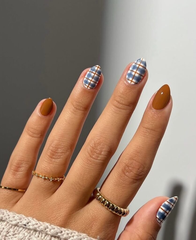 plaid nails