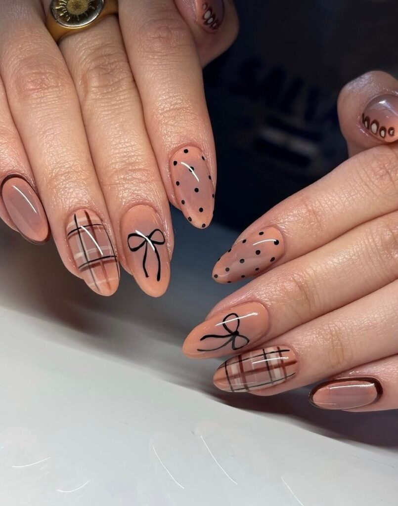 bow plaid nails
