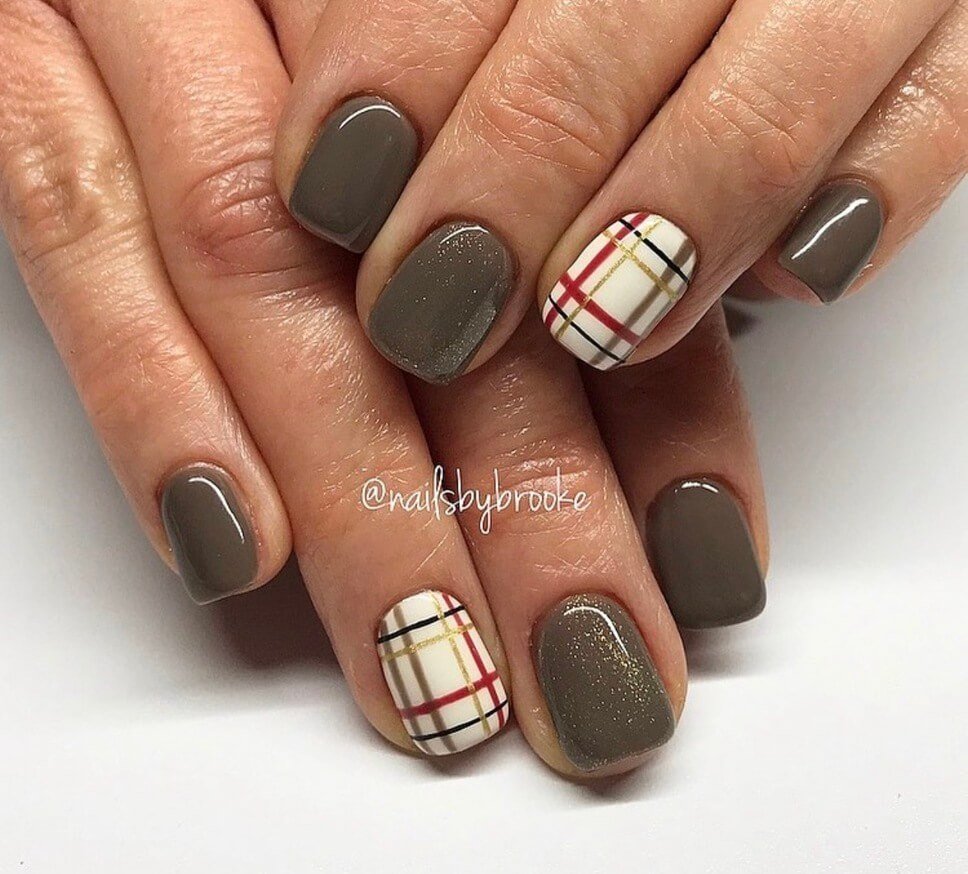 plaid nails