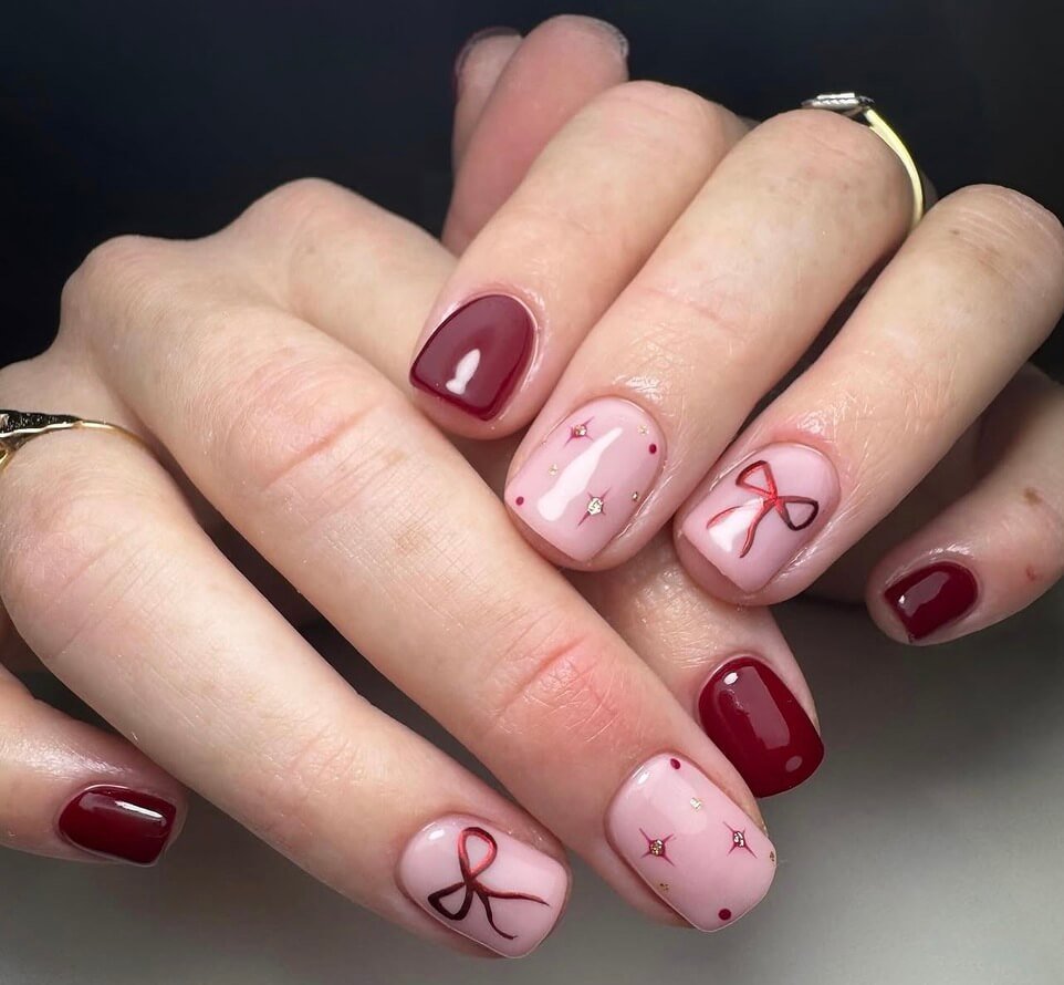short red bow nails 