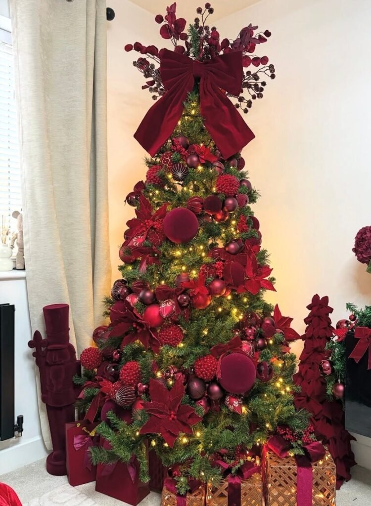 red Christmas tree ideas