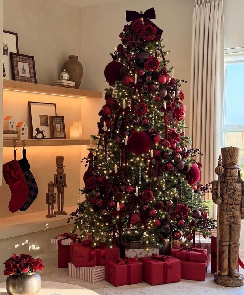 red Christmas tree ideas